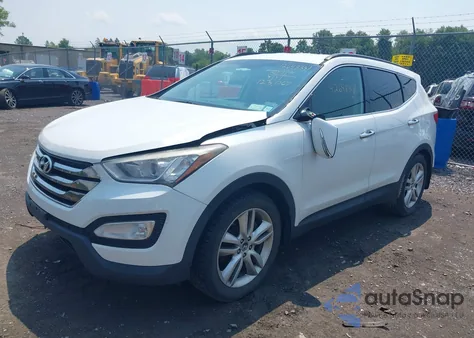 2014 Hyundai Santa Fe Sport 2.0L Turbo z USA, uszkodzony, nr VIN 5XYZU3LA9EG192764
